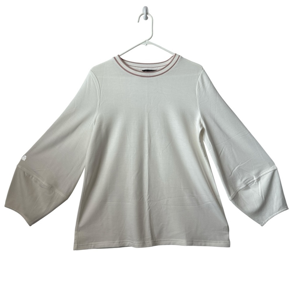 Banana Republic White Ivory Oversized Long Sleeves Lightweight Sweater Medium